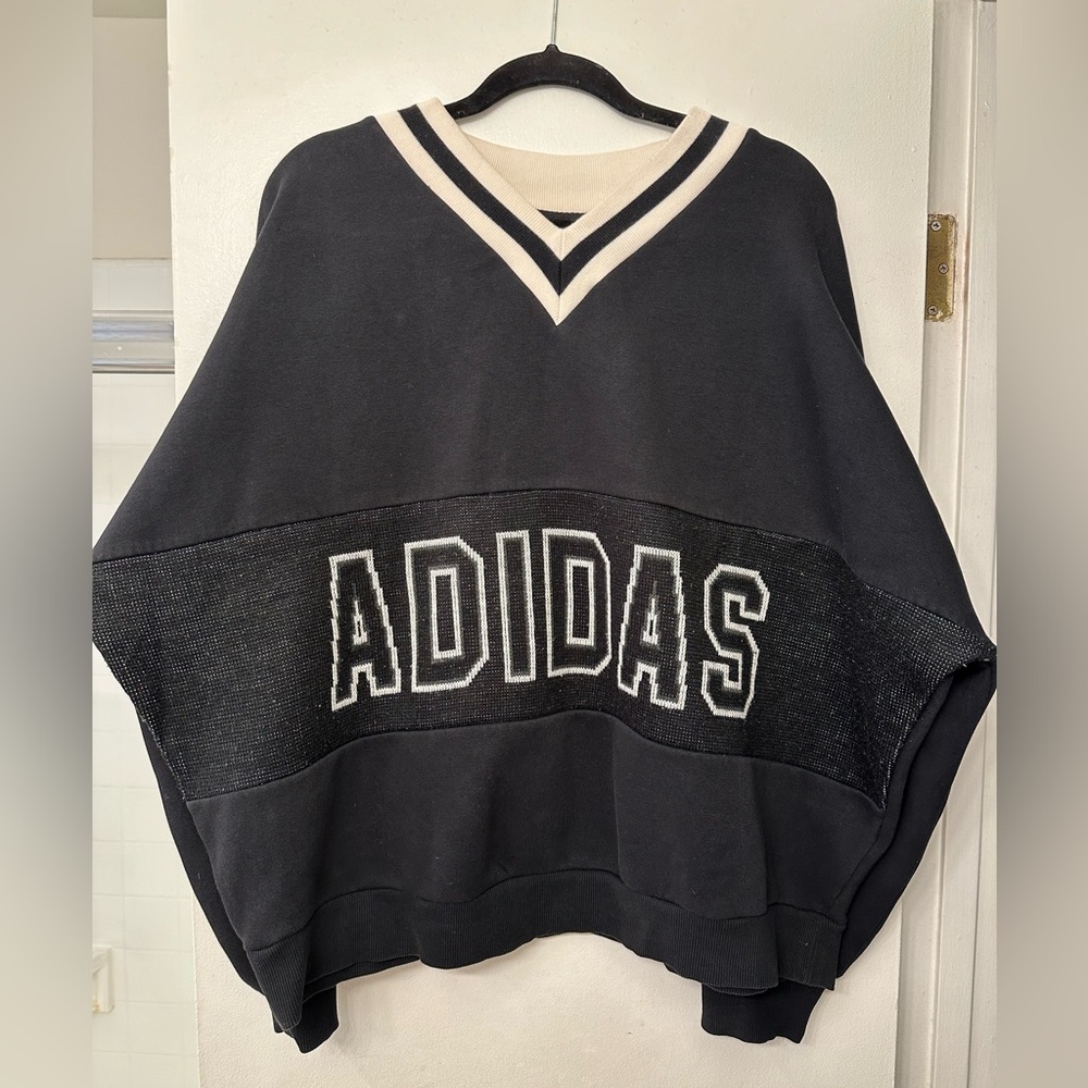 Adidas Varsity Pullover Sweatshirt. Black. Size XL